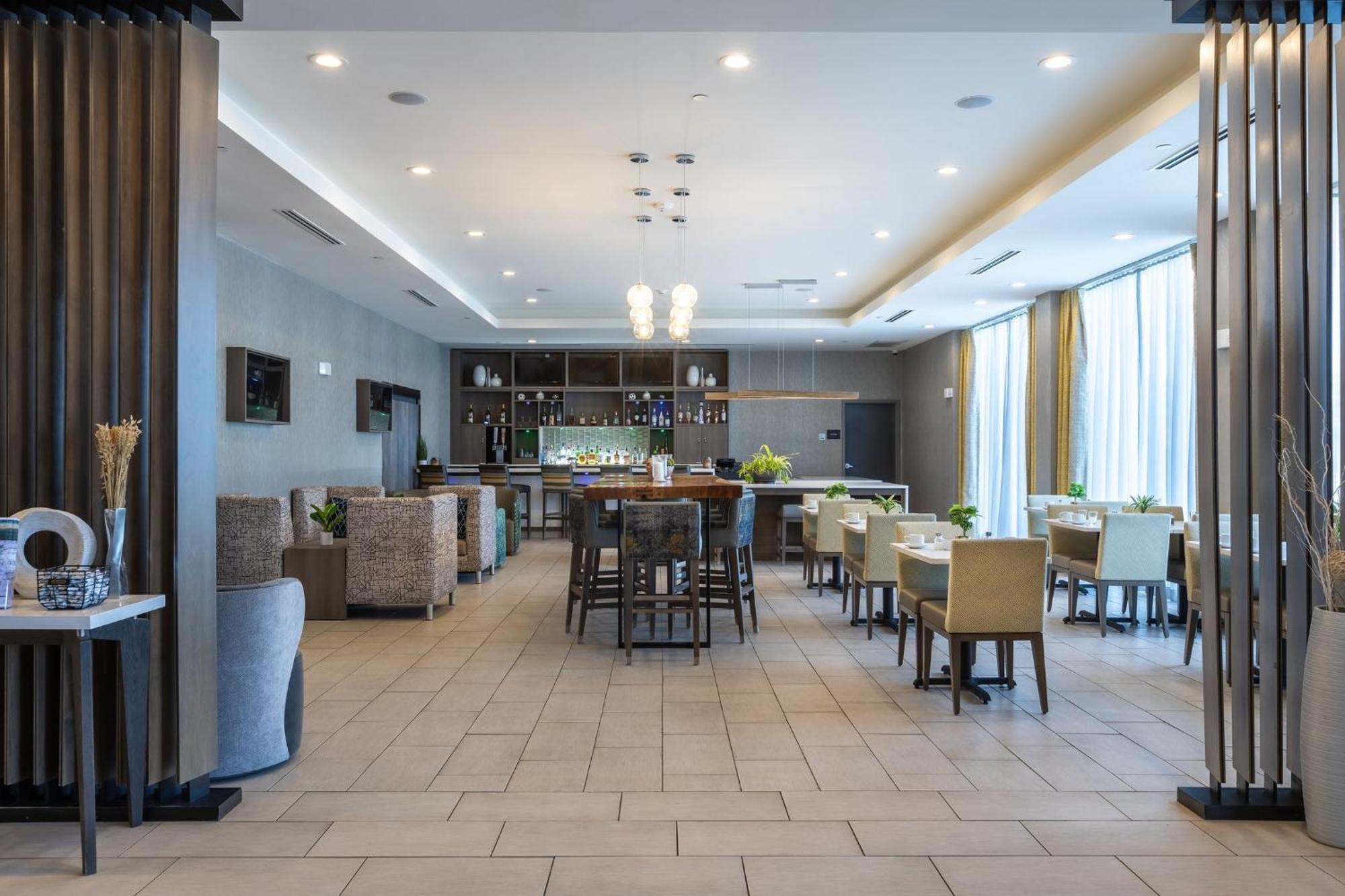 Holiday Inn Greenville - Woodruff Road By Ihg Zewnętrze zdjęcie